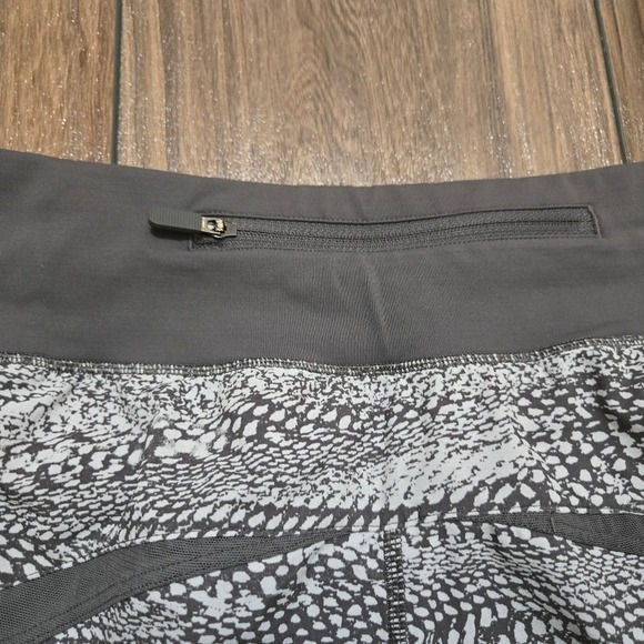 Lululemon Gait Keeper Short *3.5" Swerve Vapor Metal Grey/Metal Grey Size 6 - Picture 5 of 11